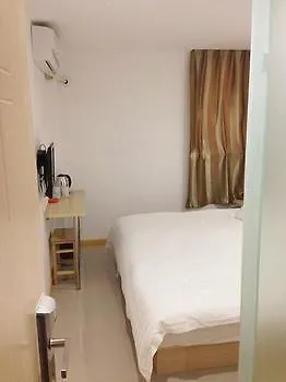 سوجو 99 Chain Hotel 0*,